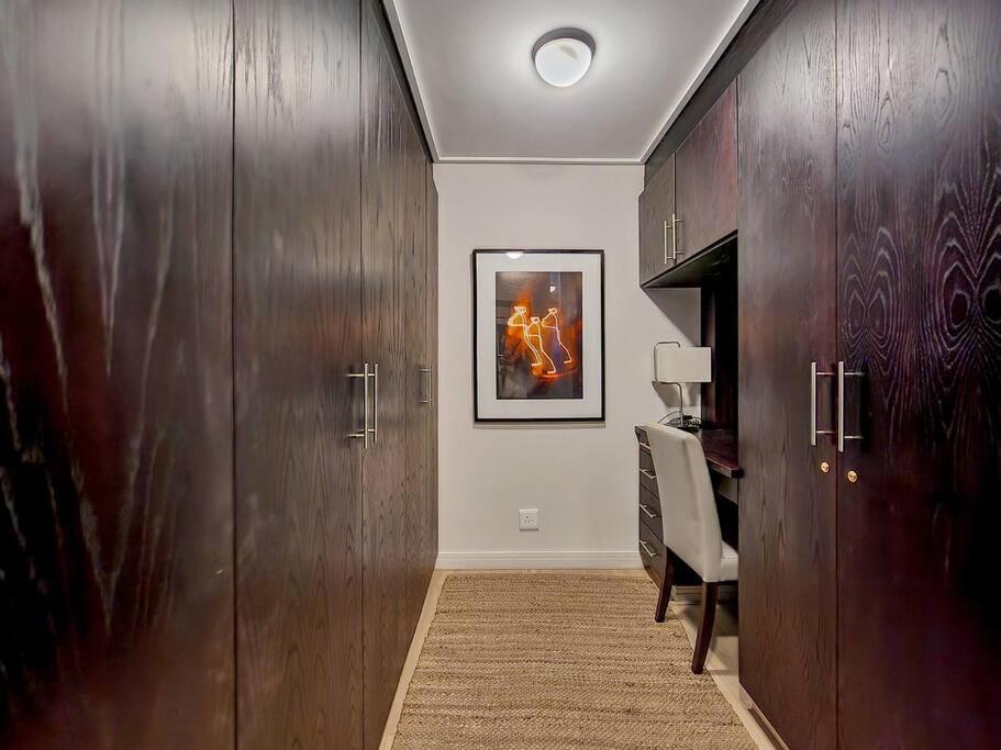 Apartamento Cozy And Stylish With Exceptional Views! Ciudad del Cabo Exterior foto